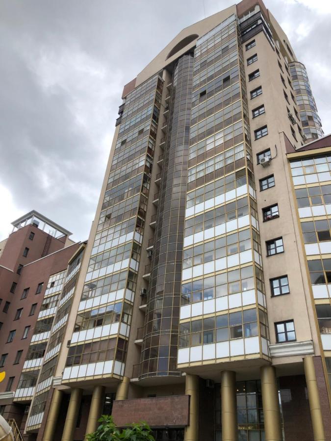 Апартаменты Писателя Ecaterimburgo Exterior foto